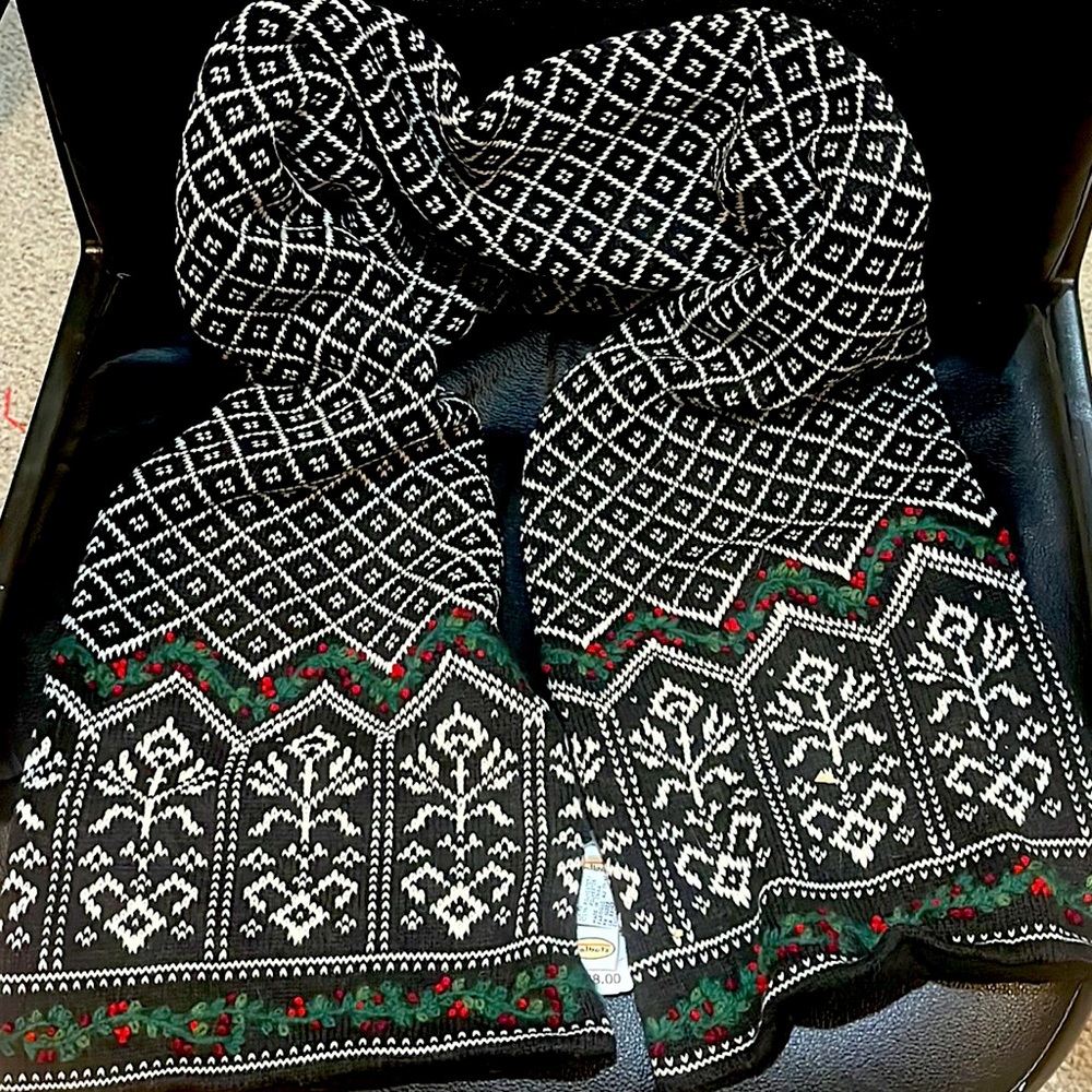 Talbots Black Winter Scarf w Holly embroidered